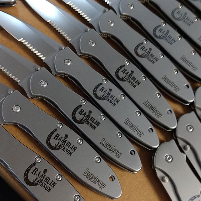 knife makers logos